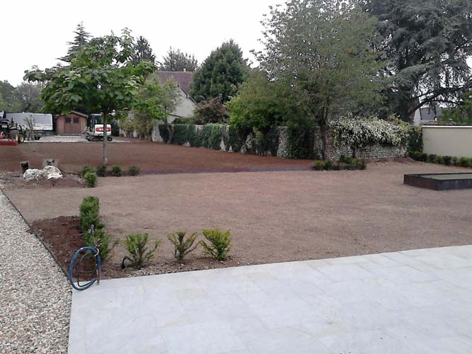 Aménagement paysager à Mantes-la-Ville